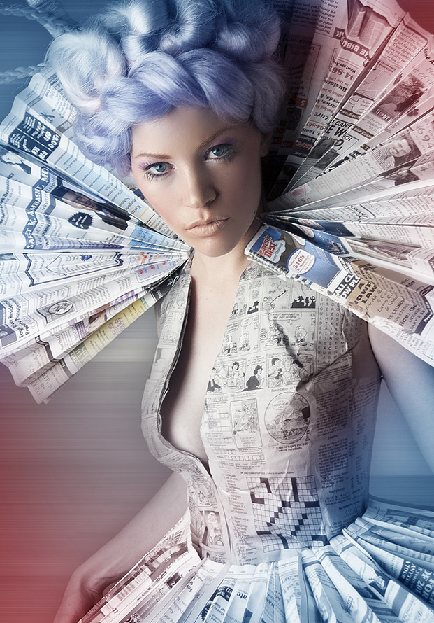 Robe en papier de journaux