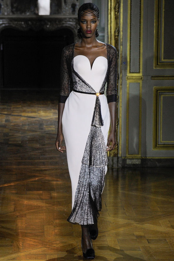 Robe de Ulyana Sergeenko