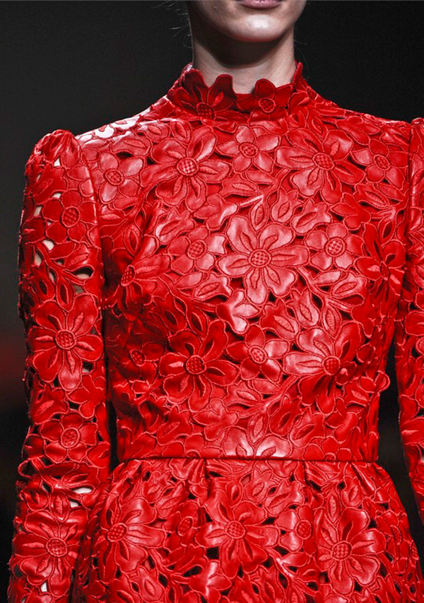 Robe rouge Valentino