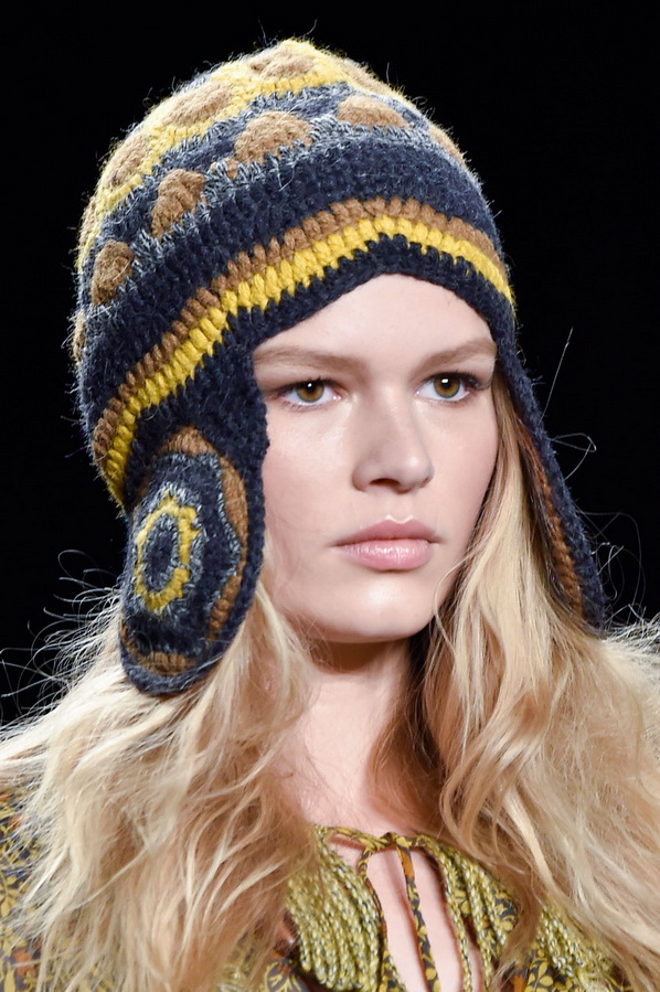 Bonnet tricoté 2025-2026
