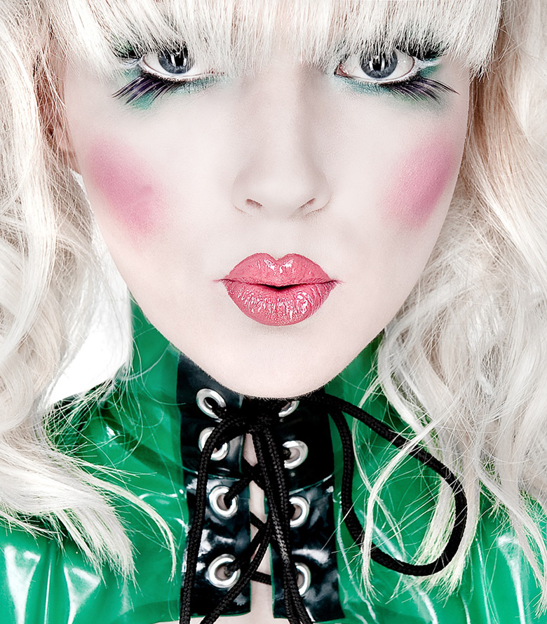 maquillage de poupée d'halloween