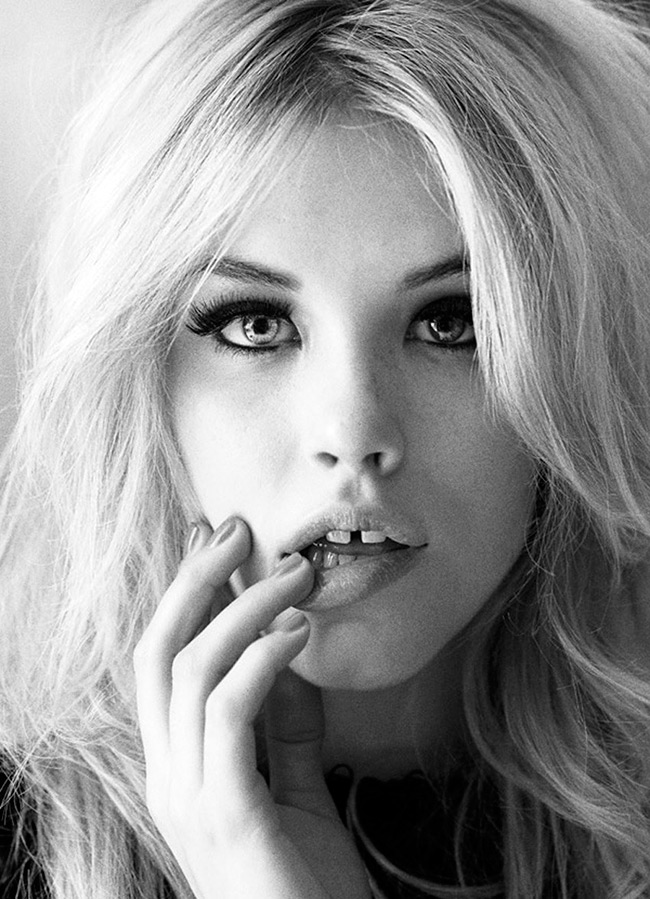 Le mannequin américain Ashley Smith