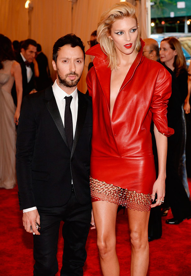 Vêtements du créateur Anthony Vaccarello