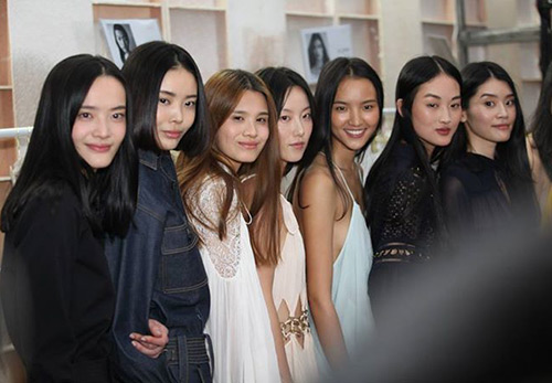 Jing Wen top modèle de Chine