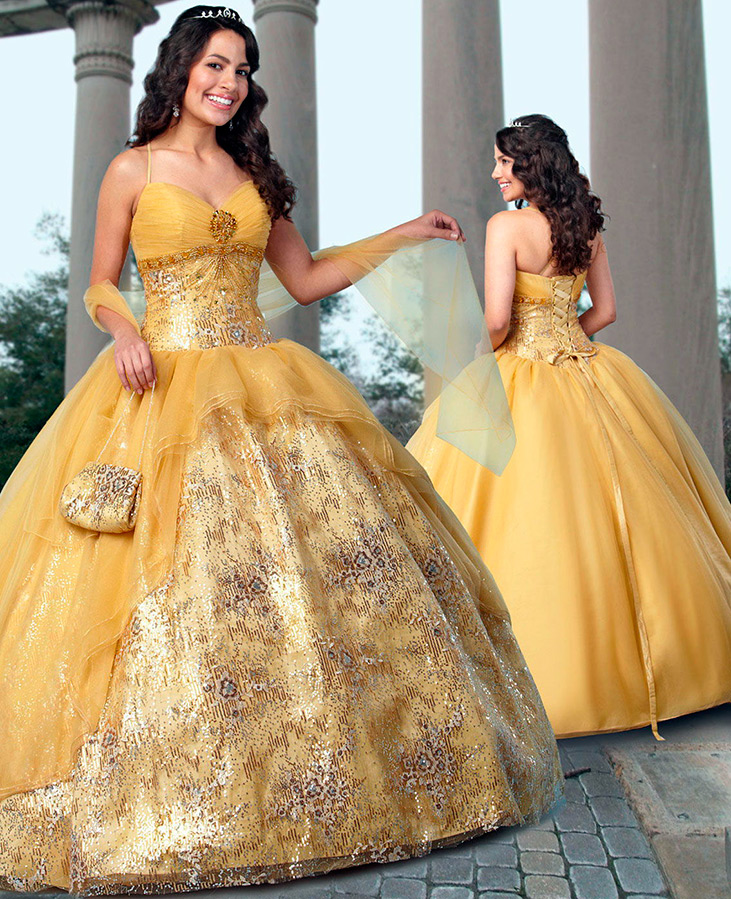 Belle robe de mariée jaune