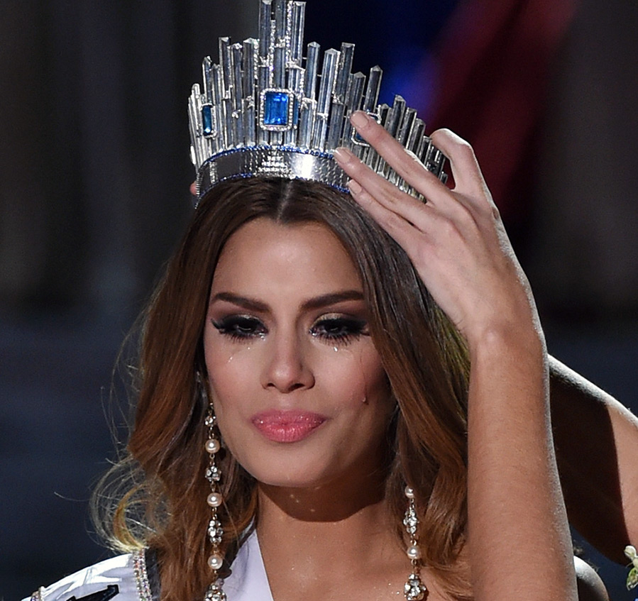 Quand est-il approprié de porter un diadème ou une couronne