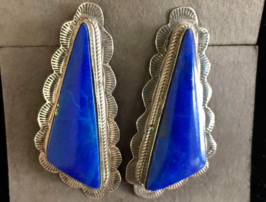 Boucles d'oreilles avec lapis lazuli