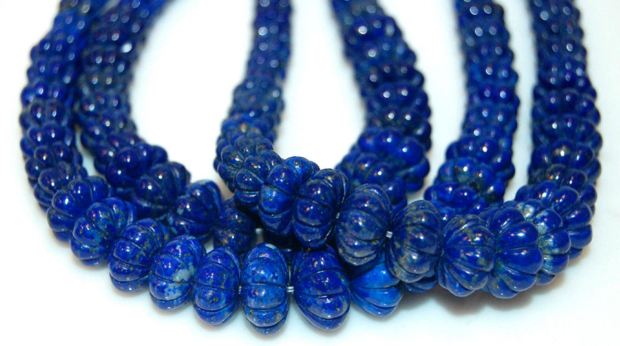 Perles de lapis lazuli