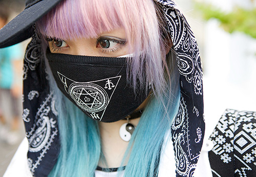 Pourquoi un écran facial est un accessoire de mode très pratique