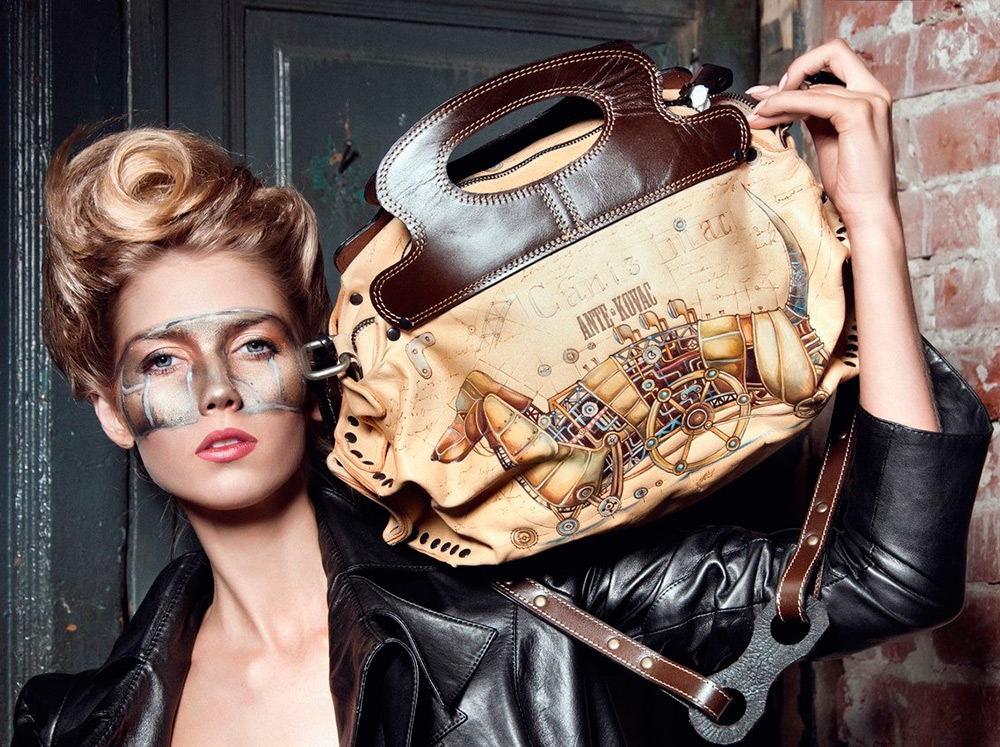 Sac femme dans le style steampunk