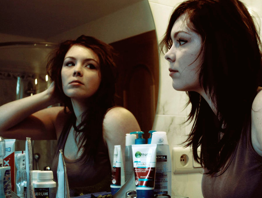 Comment resserrer l'ovale du visage à la maison