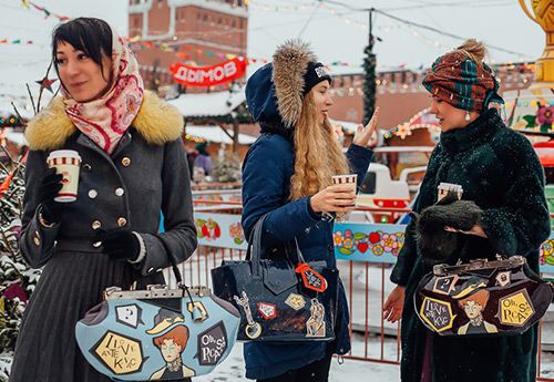 Sac cadeau pour le 8 mars