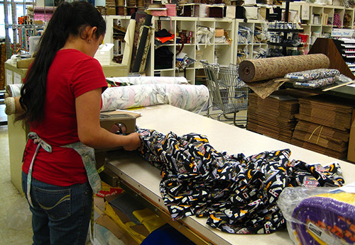 La beauté et les propriétés du tissu - crêpe-morocin