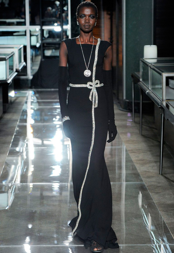 Robe de mariée noire 2026