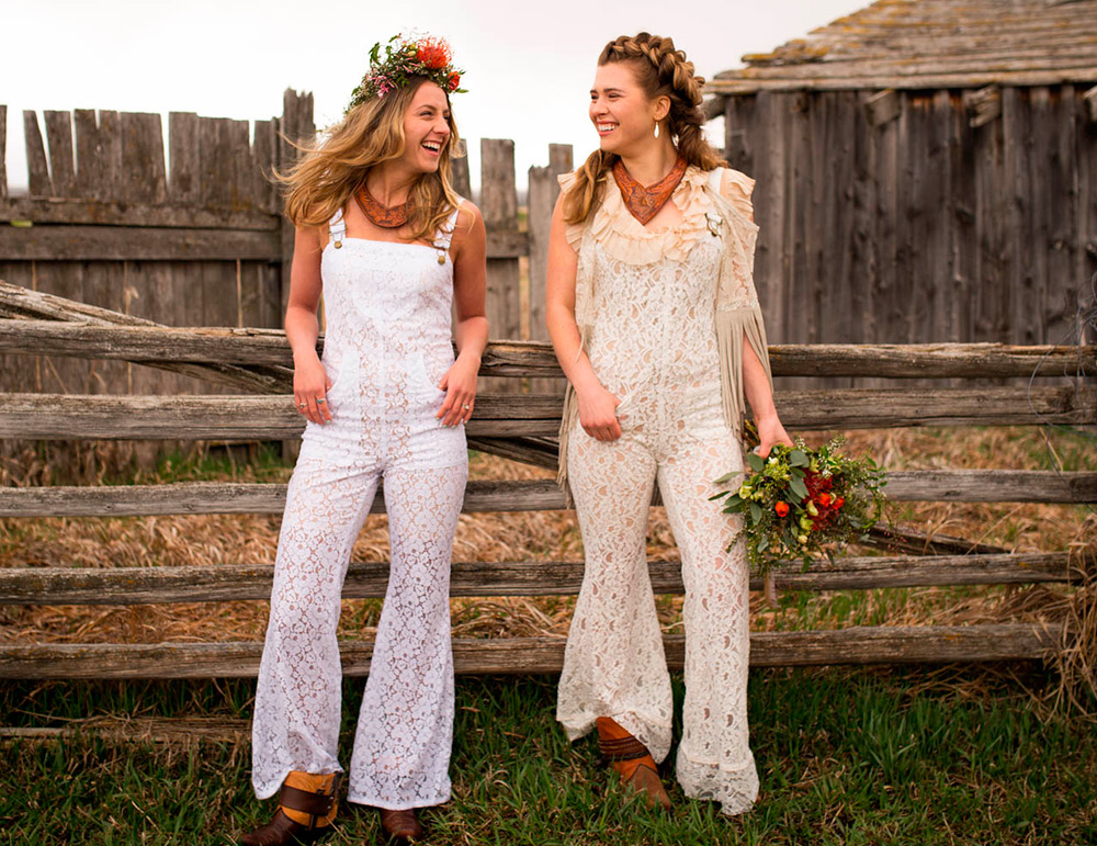 Combinaison de mariage pour la mariée