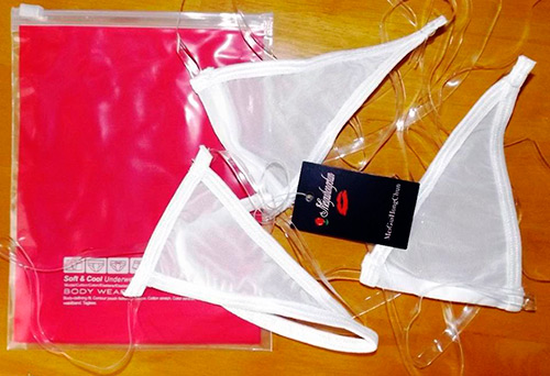 Maillots de bain transparents pour filles sûres d'elles