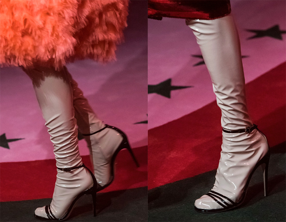 Sandales à bout en latex Gucci