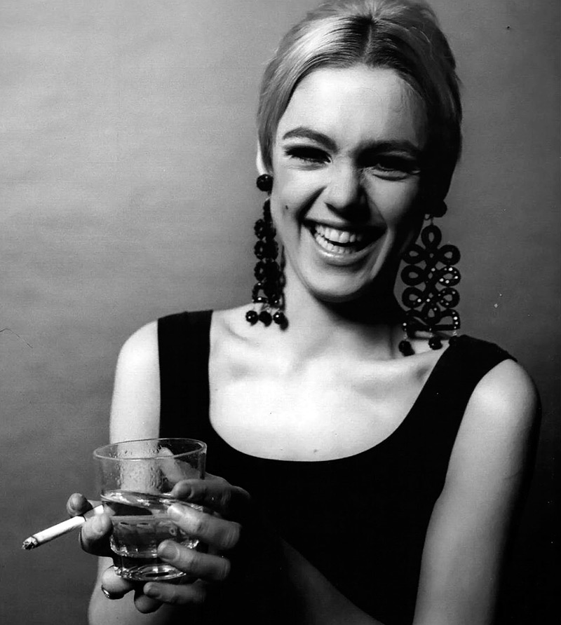 Comment reproduire les looks d'Edie Sedgwick