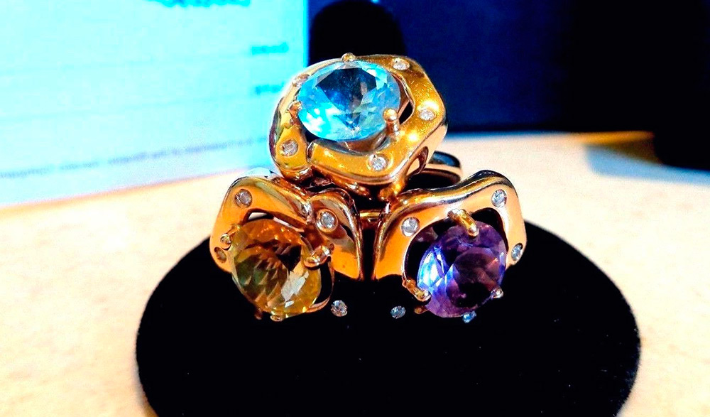 Énorme bague cocktail