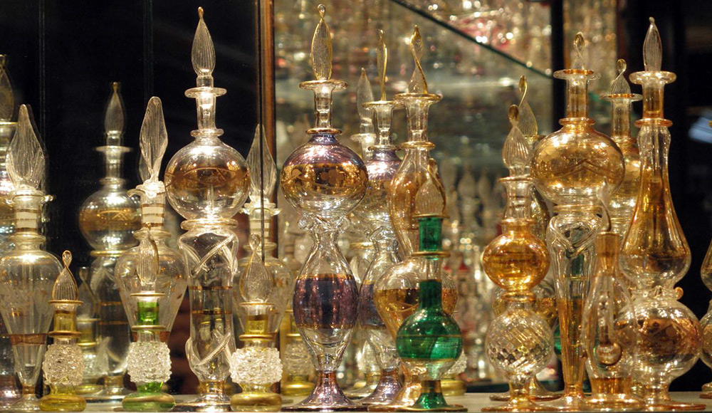 Parfum d'encens et de myrrhe