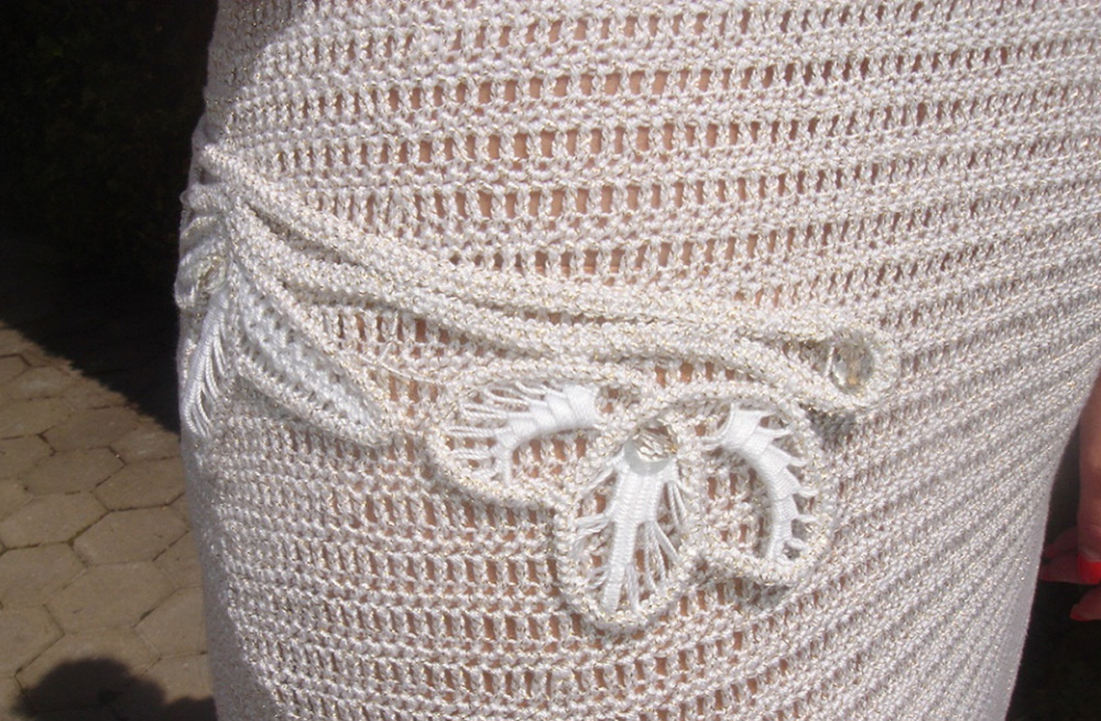 Robe en maille avec dentelle