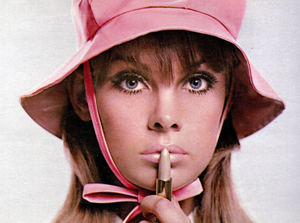 Gene Shrimpton - le style et les meilleurs looks d'un mannequin