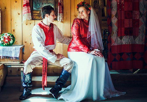 Robes de mariée à la russe