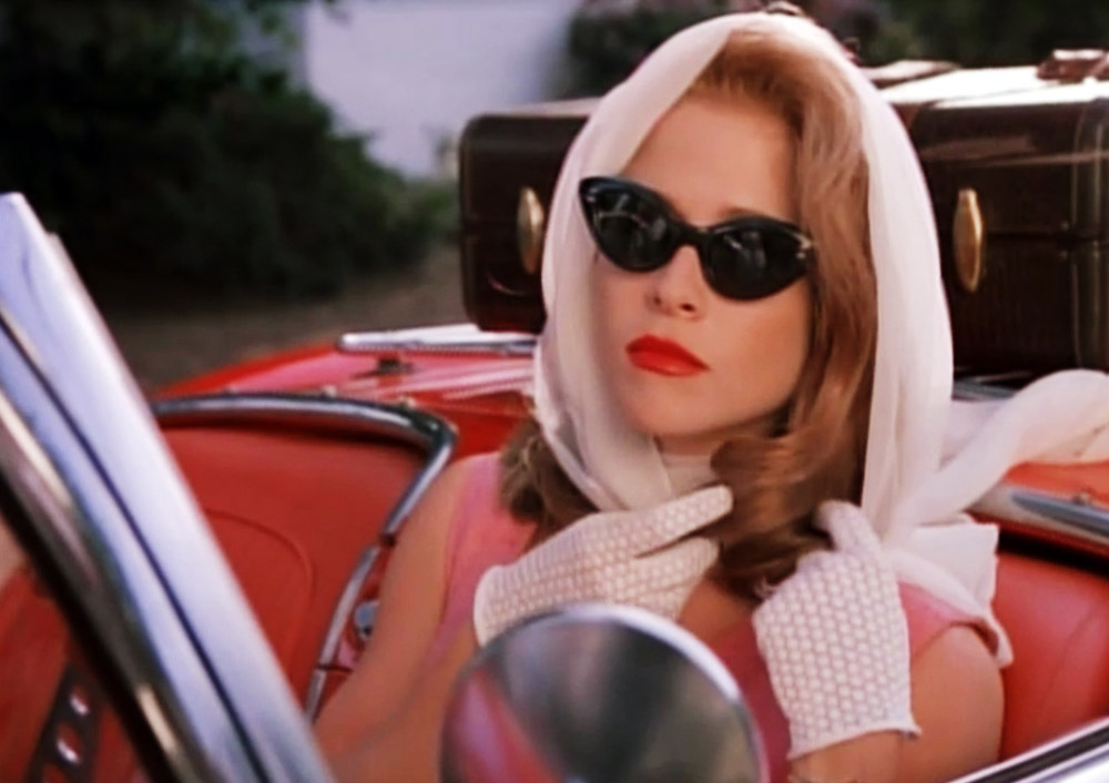 Comment nouer un foulard sur la tête