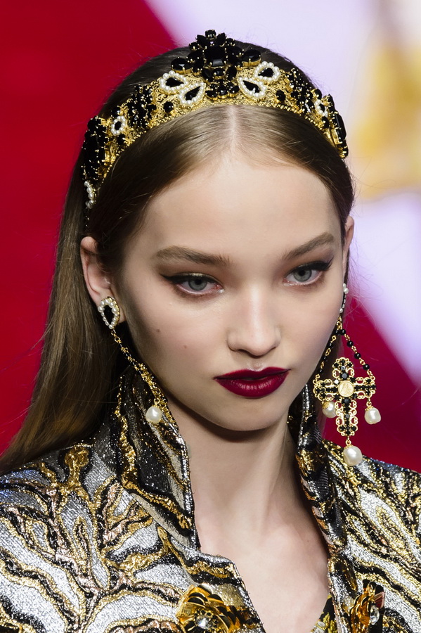 Bijoux de bal - collier et boucles d'oreilles