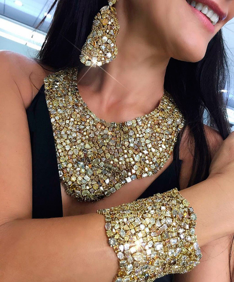 Collier et bracelet scintillants