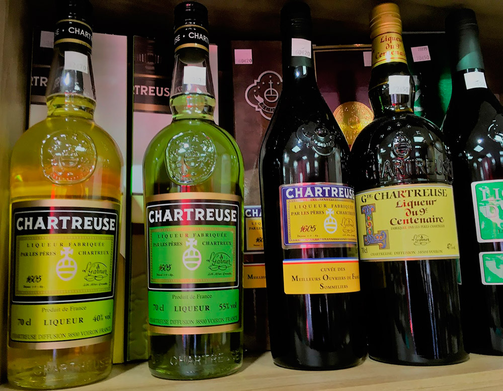 Connaissez-vous la couleur et la liqueur de luxe chartreuse ?