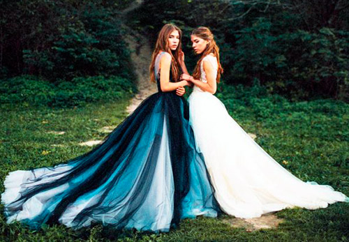 Robes de mariée luxuriantes dans des tons sombres