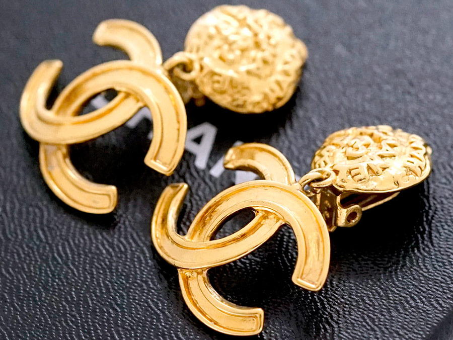 Boucles d'oreilles Chanel vintage