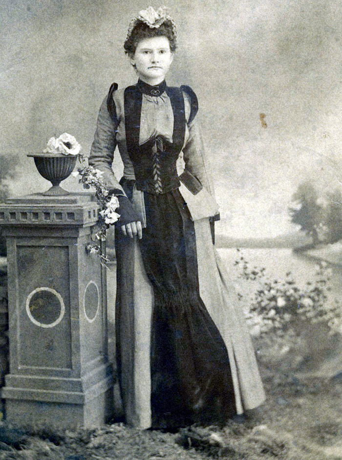 Photo d'une femme 1880