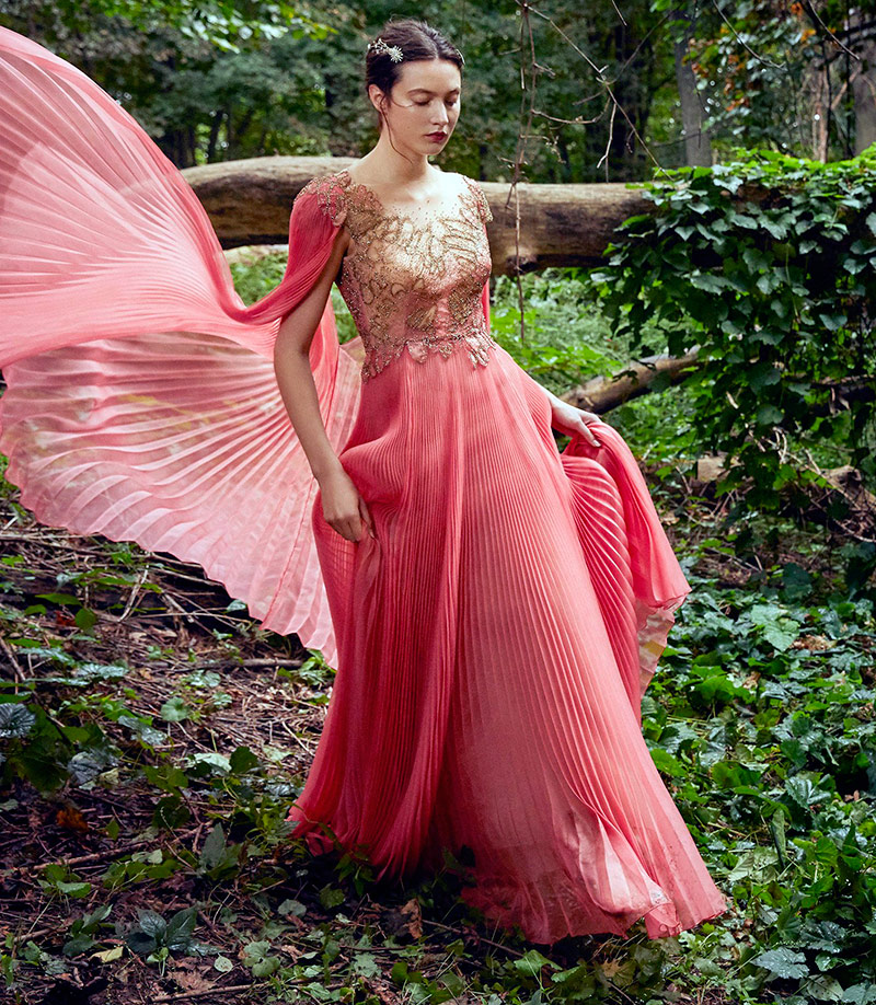 Robes pour une nymphe de la forêt par Marchesa
