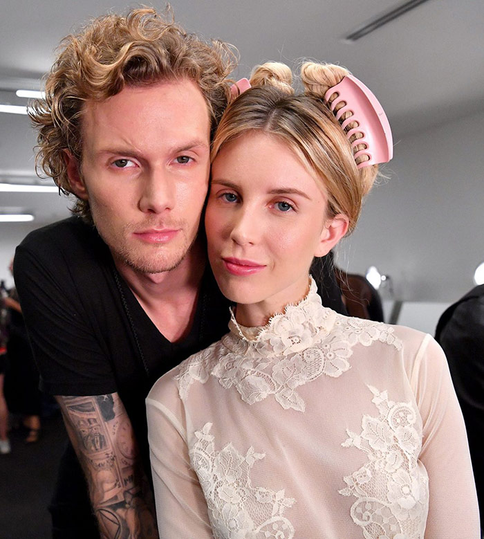 Comtesse et mannequin de la collection printemps-été 2026