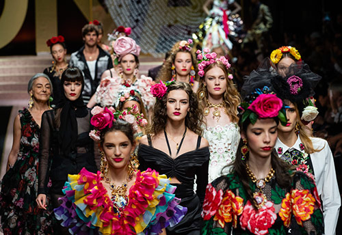Vêtements et accessoires à la mode pour femmes printemps-été 2026 Dolce & Gabbana
