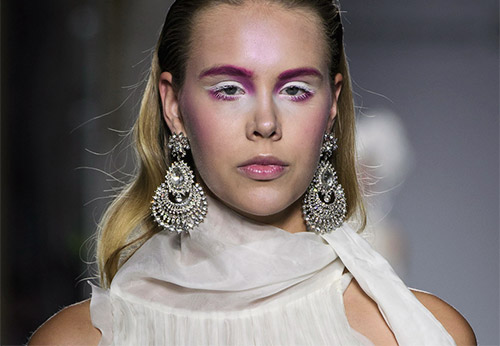 Pourquoi les bijoux massifs ne perdent pas en popularité