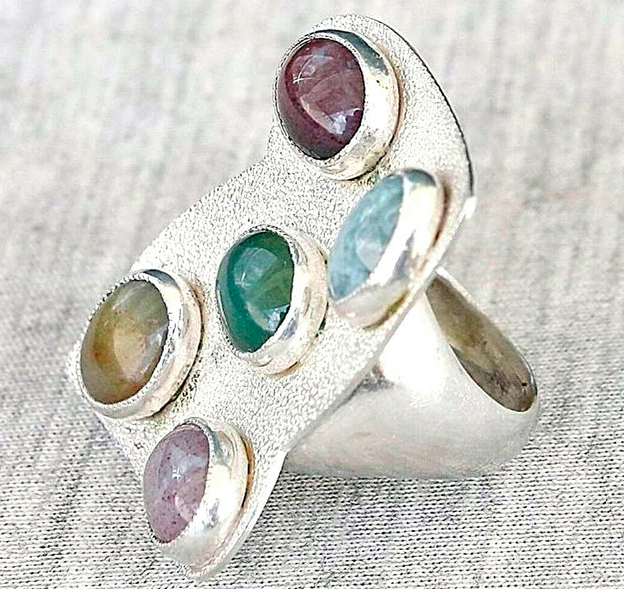 Bijoux insolites de l'URSS