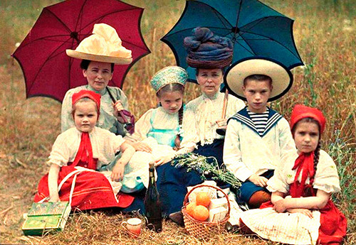 La mode de la Russie tsariste en photographies couleur