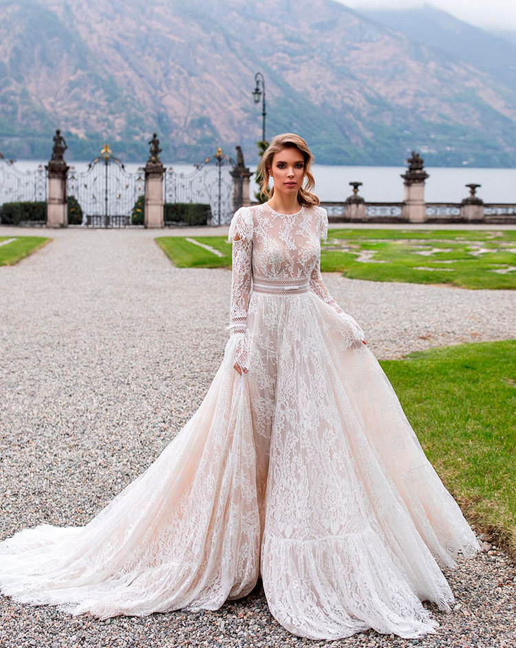 Robes de mariée en dentelle