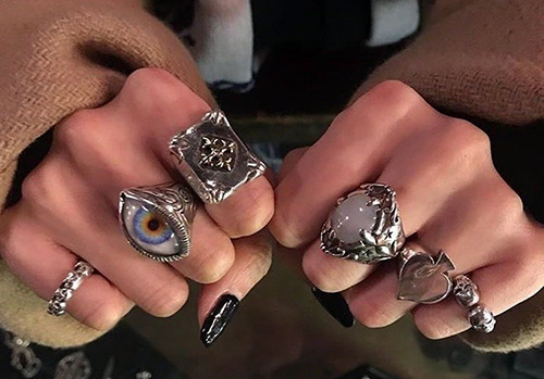 Bagues et bracelets Boho - chic et féminin