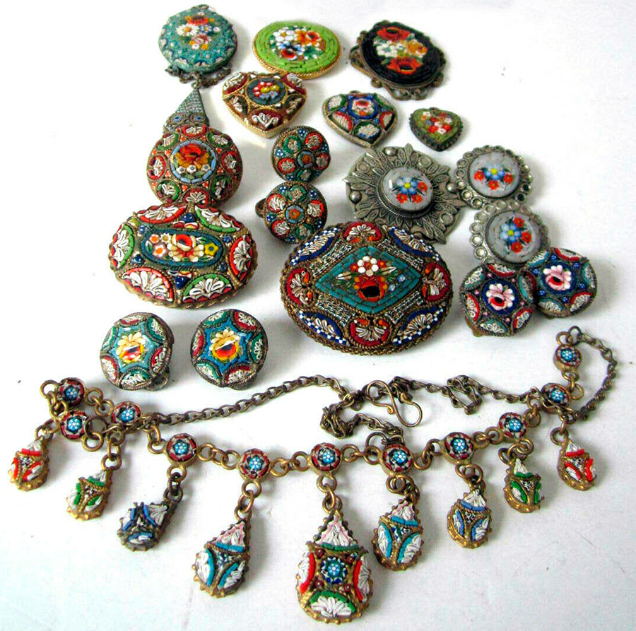 Bijoux vintage en cadeau