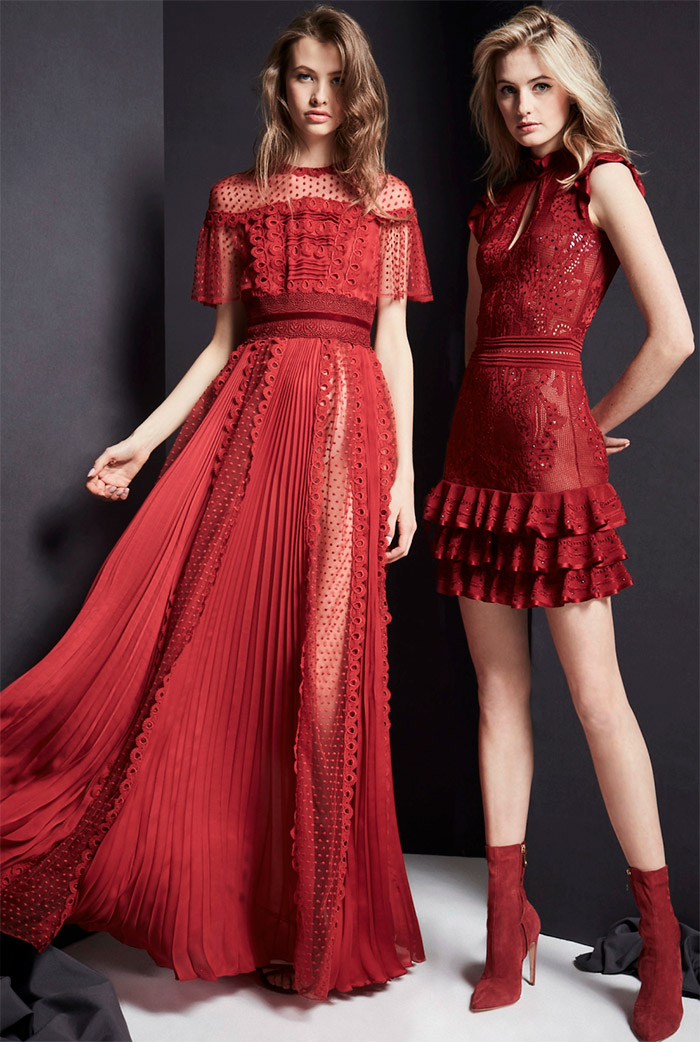 Robe de nouvel an avec dentelle