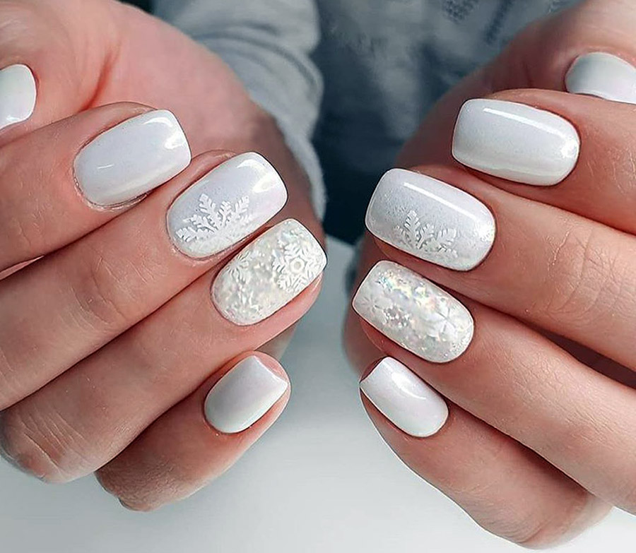 Conception d'ongles blancs
