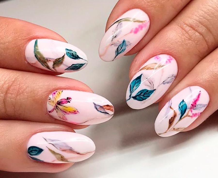 Manucure printemps-été 2026