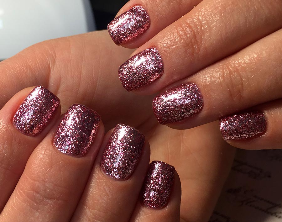 manucure pour ongles courts