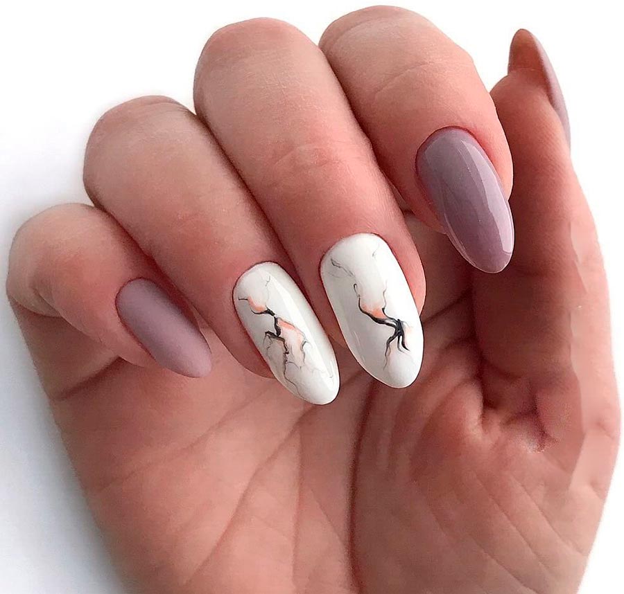 Conception d'ongles en marbre