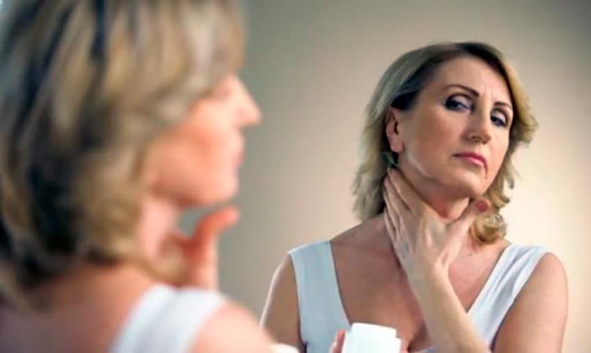 règles de soins de la peau pour le cou et le décolleté