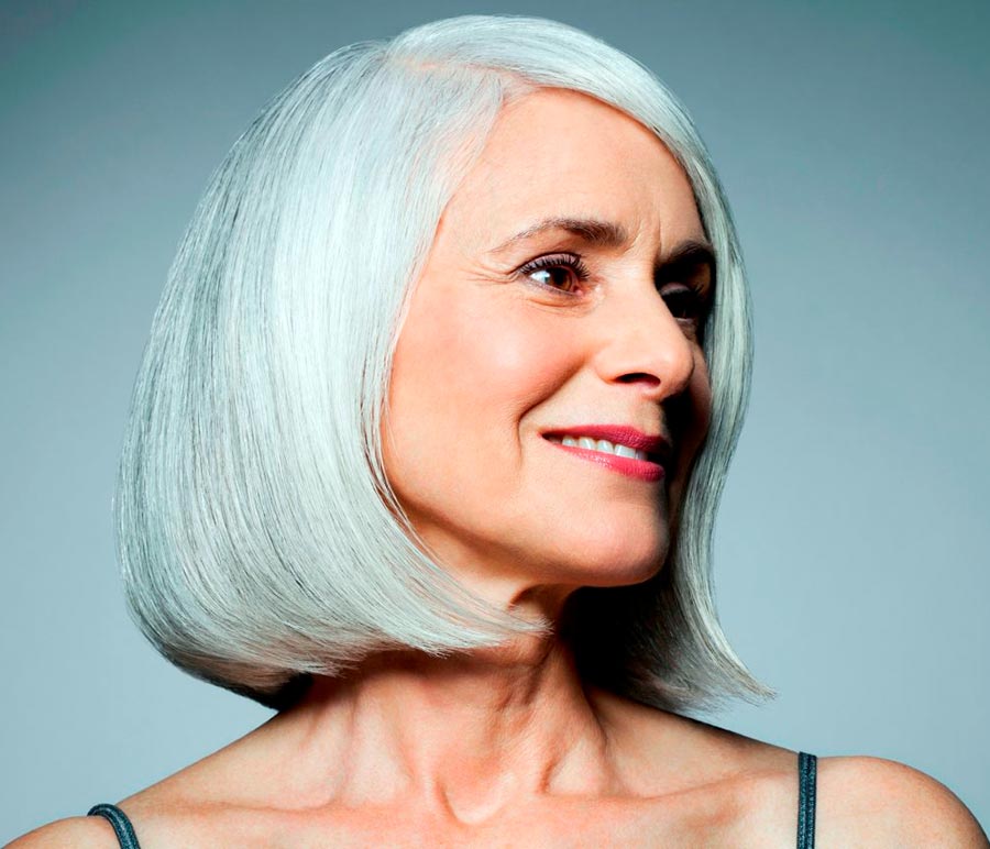 De beaux cheveux gris